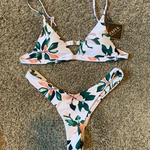 Leaf print high leg bikini